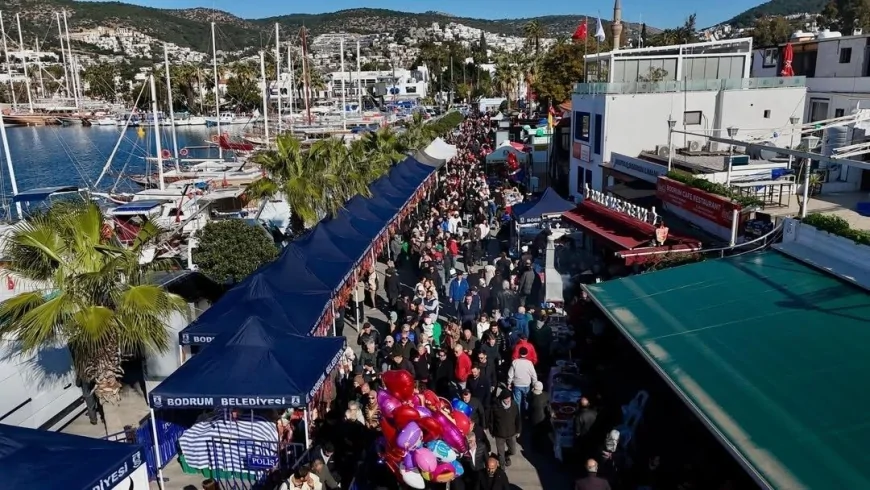 Bodrum’da 10. Hamsi Festivali Binlerce Kişiyi Karadeniz Coşkusunda Buluşturdu