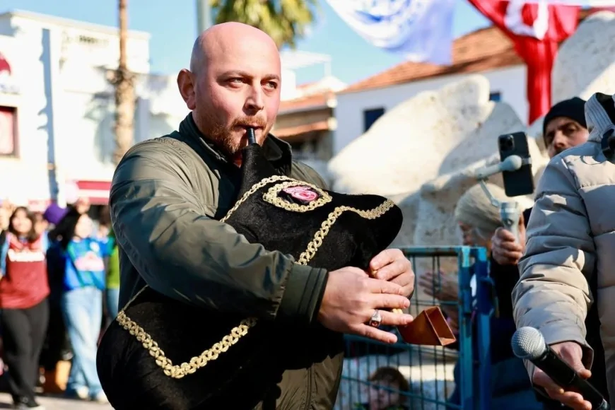 Bodrum’da 10. Hamsi Festivali Binlerce Kişiyi Karadeniz Coşkusunda Buluşturdu