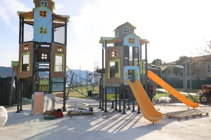 Burunucu Macera Parkı Yenileniyor, Çocuklar İçin Modern Alan Oluşturuluyor