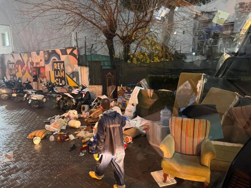 Marmaris’te Temizlik Ekiplerinin Zorlu Mesaisi: Olumsuz Hava Ve Kaçak Atıklarla Mücadele