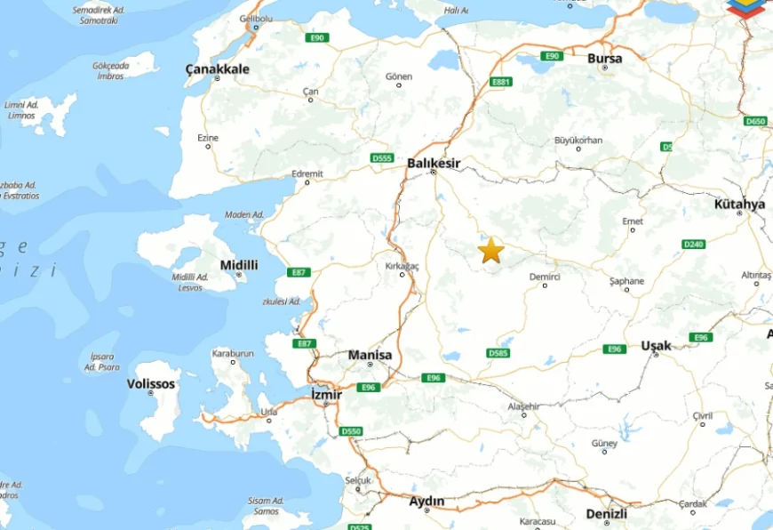 Balıkesir Sındırgı'da Korkutan Deprem: İstanbul Ve İzmir De Sallandı