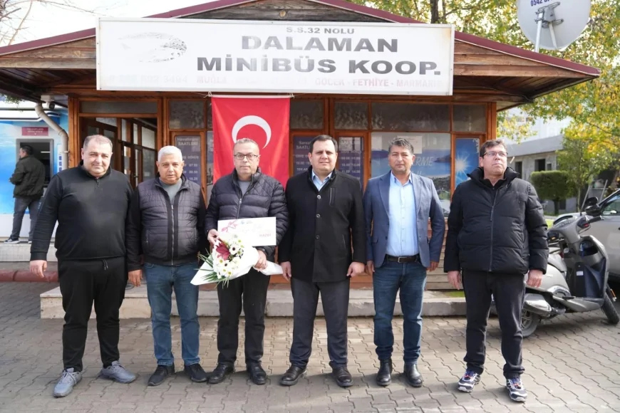 Dalaman’da Örnek Davranış: Başkan Sezer Durmuş’tan Duyarlı Şoföre Anlamlı Ödül