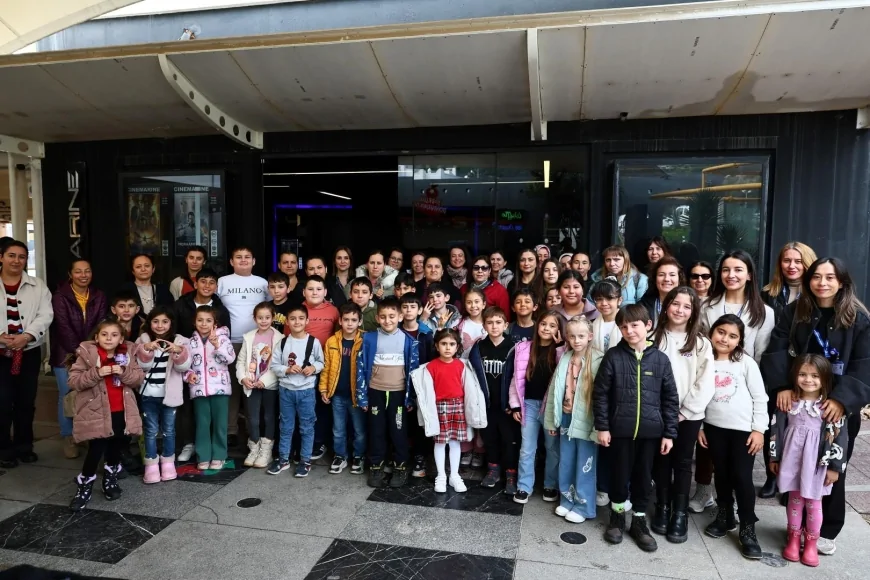 Bodrum Belediyesi’nden Çocuklara Anlamlı Yarıyıl Hediyesi: Pınarlıbelenli Minikler Sinemada Buluştu