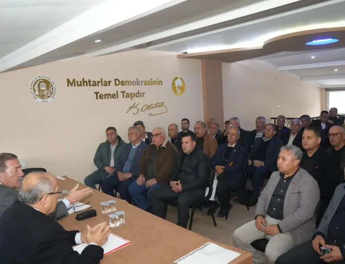 Milas’ta Ortak Akıl Zirvesi: Başkan Topuz Muhtarların Taleplerini Dinledi