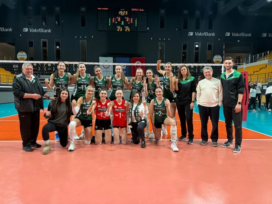 Bodrum’un İncileri İstanbul’da Devleşti: Vakıfbank’ı Kendi Evinde 3-0 Mağlup Ettiler!