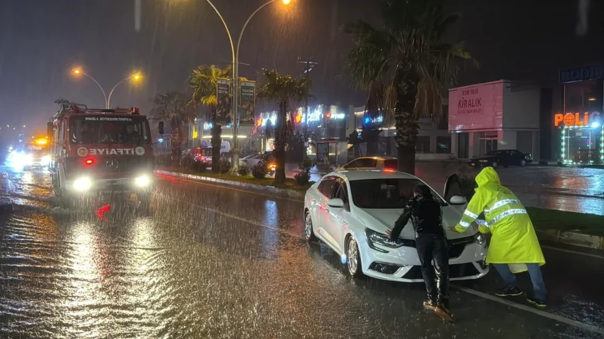 AK Parti Bodrum İlçe Başkanı Seha Ergene: "Bodrum Kalıcı Altyapı Yatırımlarıyla Ele Alınmalı"