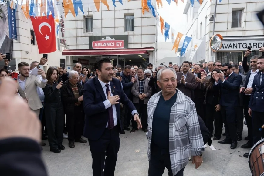 AK Parti Bodrum’da Yeni Dönem Başladı: Seha Ergene Görevi Dualar ve Gözyaşlarıyla Devraldı