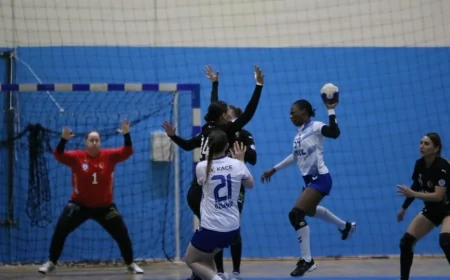 Armada Praxis Yalıkavak Spor’dan Farklı Galibiyet: Ortahisar’ı 37-27 Mağlup Etti