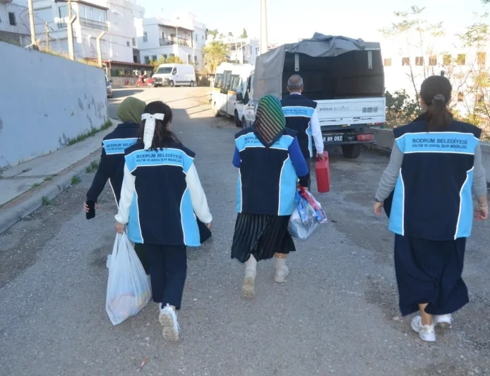 Bodrum Belediyesi’nden Bayram Öncesi Çocuklara Büyük Sürpriz: Oyuncaklar Yüzleri Güldürdü