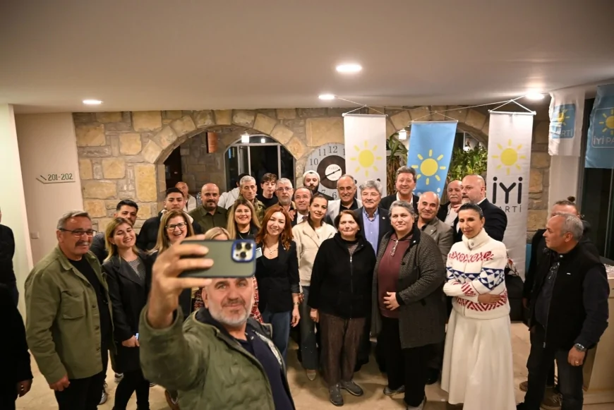 İYİ Parti Bodrum’da Gövde Gösterisi Yaptı: Demokrat Parti’den Büyük Katılım