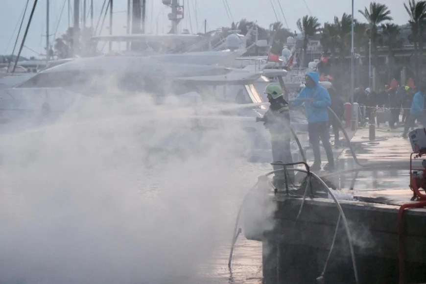 Bodrum Yalıkavak Marina’da Korkutan Yangın: 7 Motoryat Yanarak Denize Gömüldü