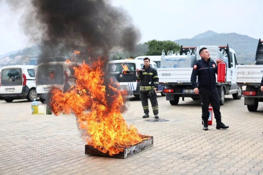 Bodrum Belediyesi Personeline Yangın Güvenliği Ve Acil Durum Eğitimi