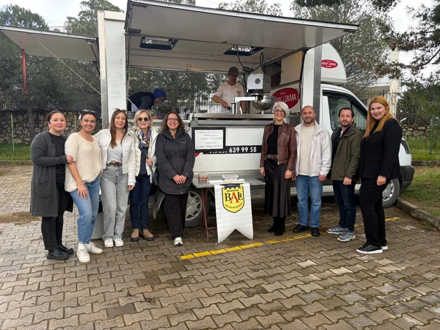 Bodrum Anadolu Lisesi’nin Efsane Müdürü İsmet Aydemir Lokma Dağıtımıyla Anıldı