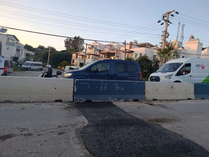 Turgutreis Mehmet Hilmi Caddesi’nde Korkutan Çökme: Muski Ekipleri Çalışmaları Tamamladı
