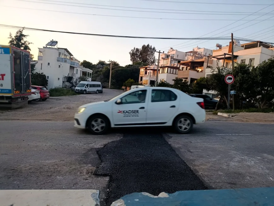 Turgutreis Mehmet Hilmi Caddesi’nde Korkutan Çökme: Muski Ekipleri Çalışmaları Tamamladı