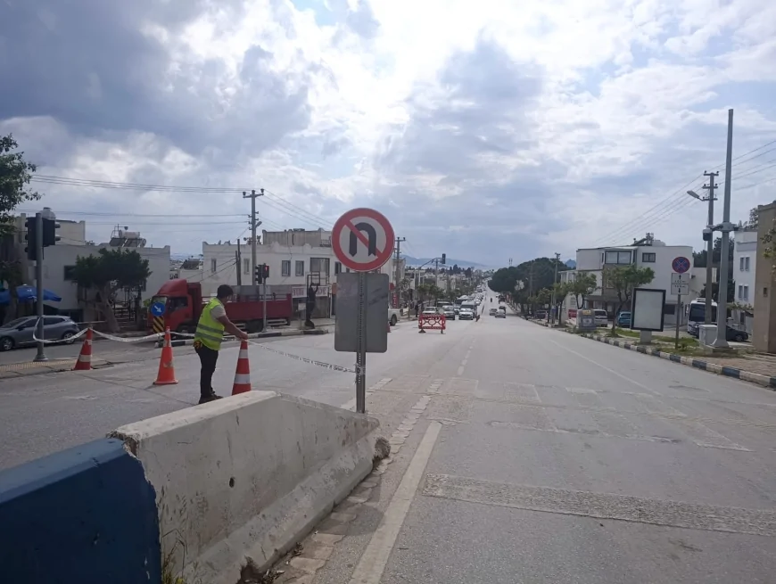 Turgutreis Mehmet Hilmi Caddesi’nde Korkutan Çökme: Muski Ekipleri Çalışmaları Tamamladı