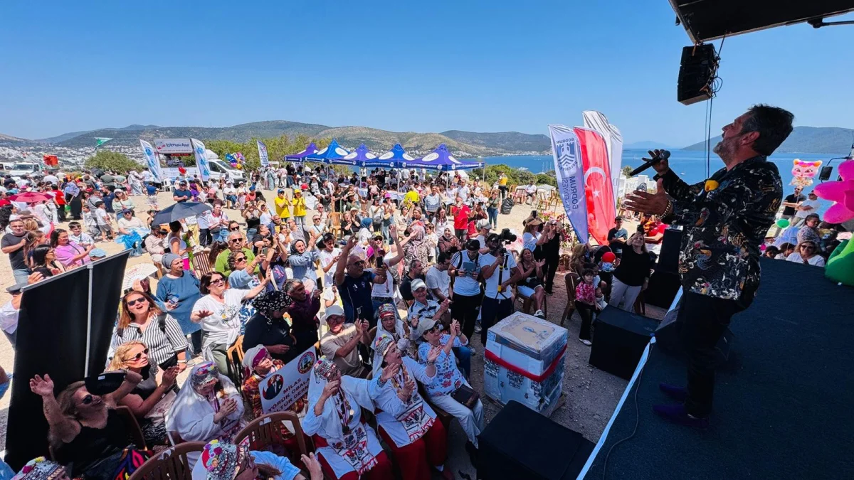 Gökyüzü Renklendi Umutlar Birleşti: 21. Uluslararası Bodrum Uçurtma Festivali’ne Rekor Katılım