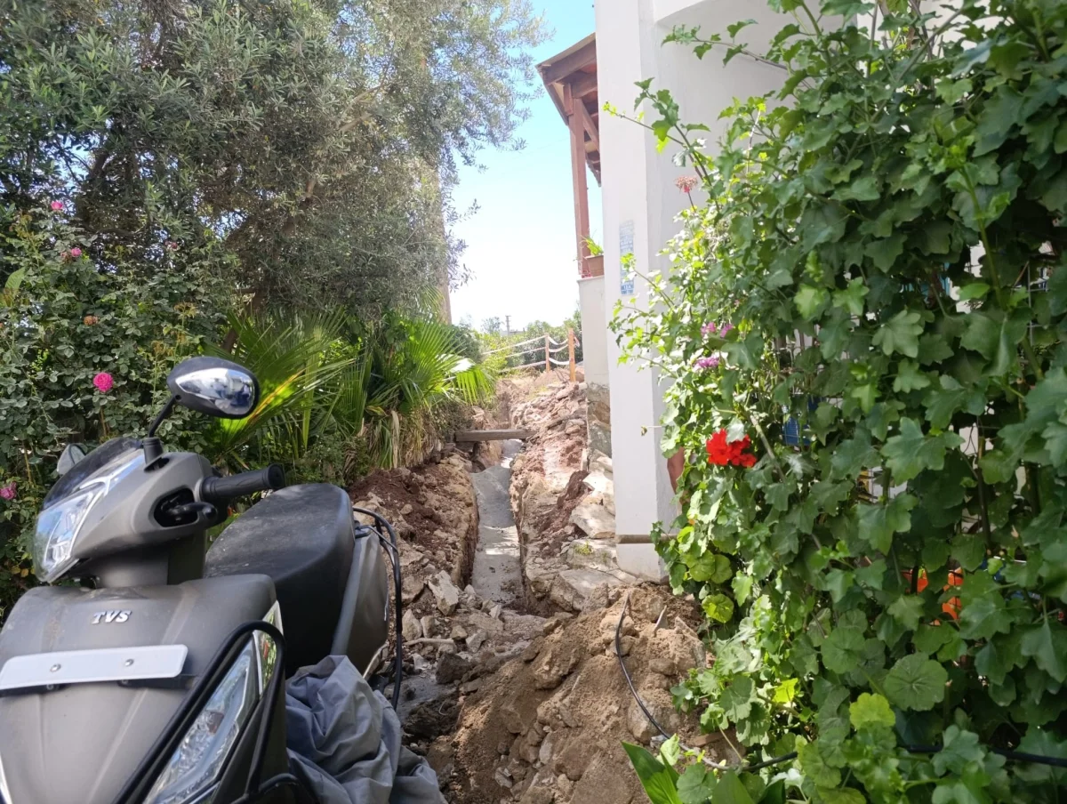 Bodrum’da Skandal Görüntü: Kontrolsüz Çalışma Engelli Vatandaşı Evine Mahkum Etti