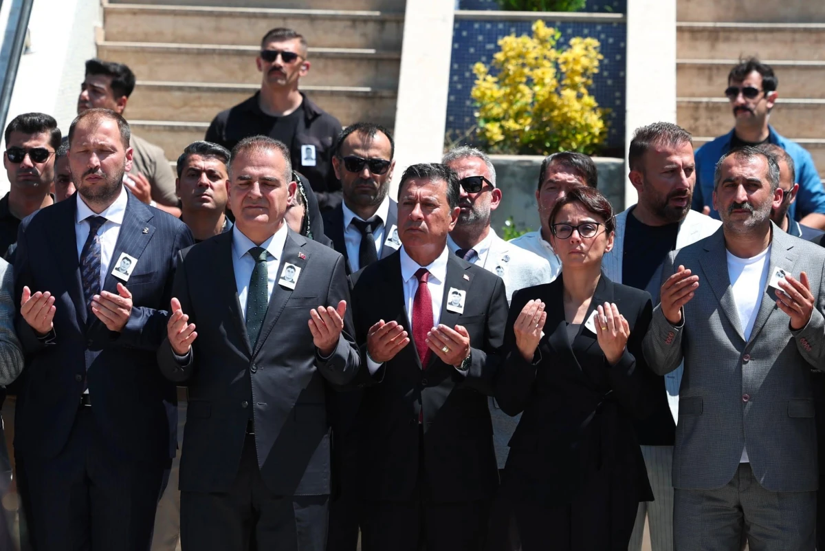 Muğla, Şehit Polis Memuru Tayfun Baş’ı Gözyaşlarıyla Uğurladı: “Sen Şehit Oldun Aslan Kocam Benim”