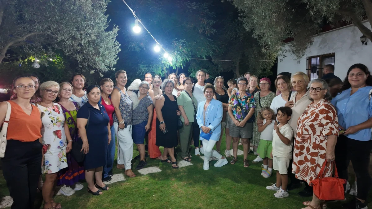 Karaova'da Yeni Parti'ye Yoğun Katılım: Abdullah Engin Başol Ve Cumhur Güven Taşbaşı Rozet Taktı