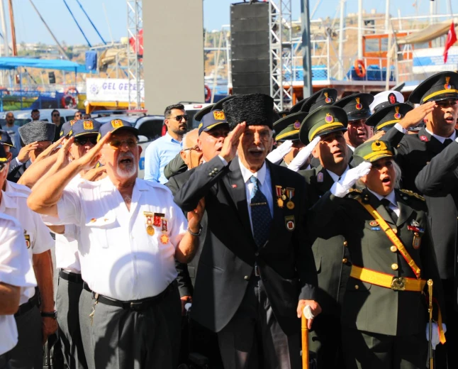 Bodrum'da 30 Ağustos Coşkusu: Fener Alayları Ve Gripin Konseriyle Zafer Bayramı Kutlandı