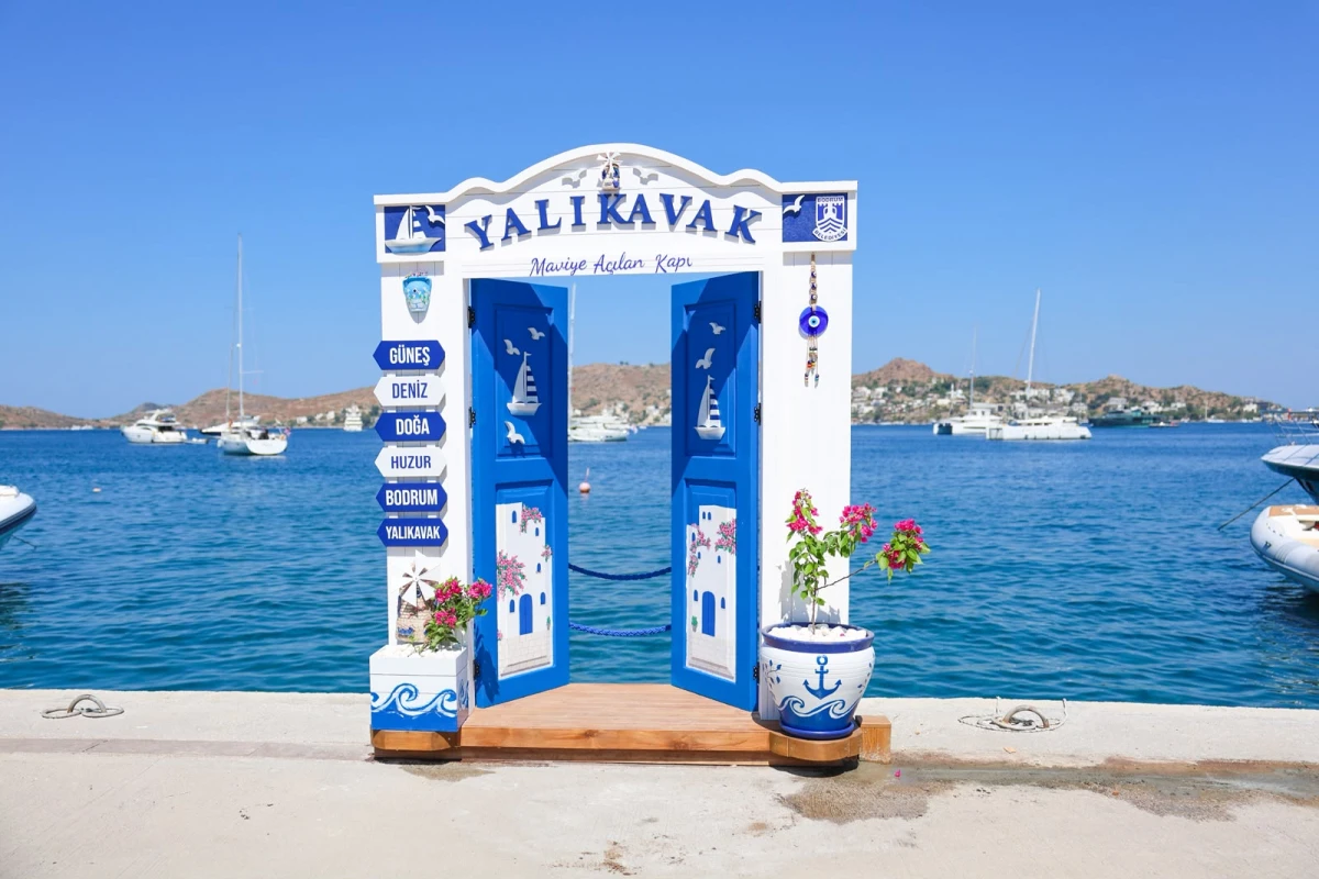 Bodrum Belediyesi’nin "Maviye Açılan Kapı" Projesi Yalıkavak’ta Hayata Geçirildi: Yeni Cazibe Noktası Oldu