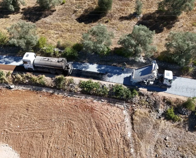 Menteşe Belediyesi ve Büyükşehir'den Ortak Çalışma: Çiftlik Ve Yerkesik Arasındaki Yeni Yol Tamamlandı