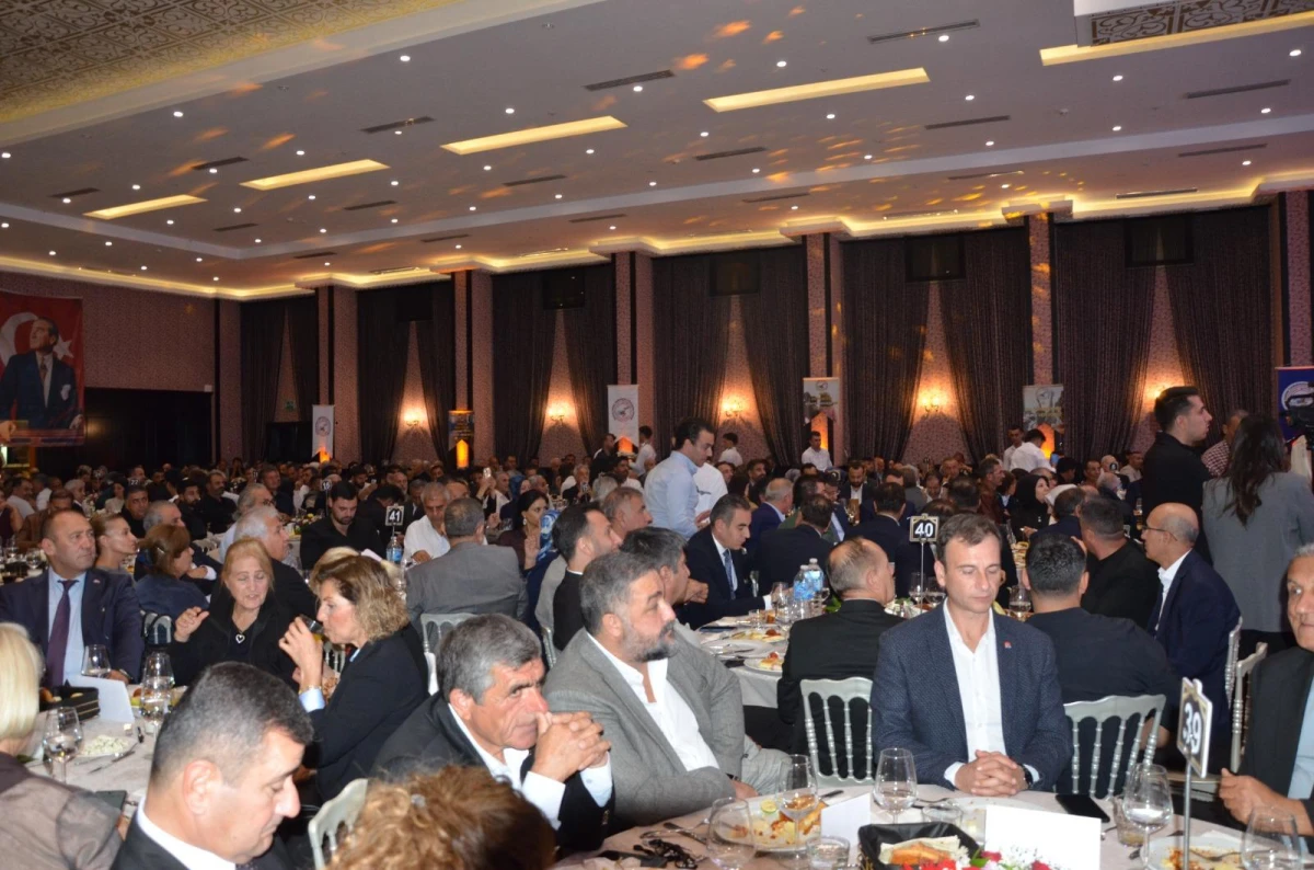 Bodrum’da Düzenlenen Vanlılar Gecesi’nde Birlik Ve Barış Mesajları: Siyaset Ve Kentin Önde Gelen İsimleri Bir Araya Geldi