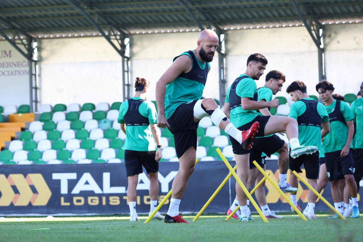 Bodrum FK Sahasında Ankara Keçiorengücü'nü Ağırlıyor: Hedef 3 Puan