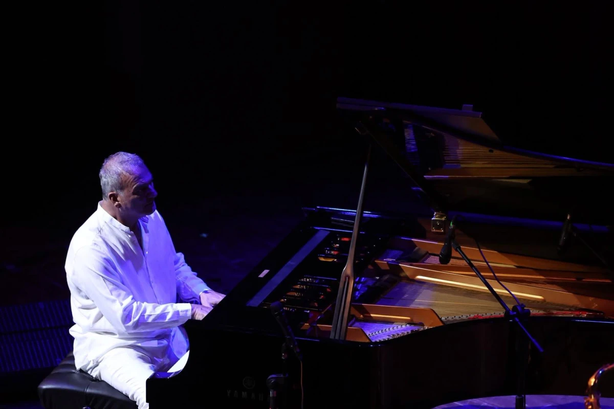Kerem Görsev Quartet Muğla’da Sahne Aldı: Başkan Aras’tan “Caz, Özgürlüğün Müziğidir” Vurgusu