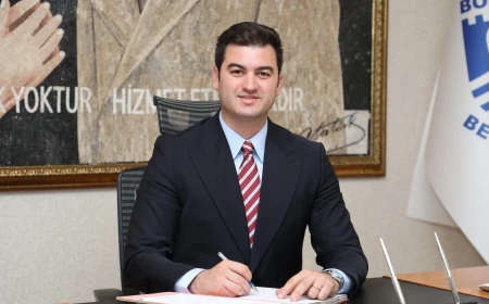Başkan Tamer Mandalinci’den 103. Yıl Cumhuriyet Bayramı Mesajı