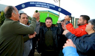 Efsane Denizci Son Yolculuğuna Uğurlandı