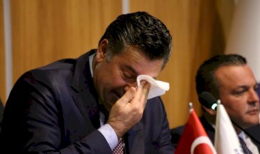 Son Meclis Toplantısında Duygusal Anlar Yaşandı