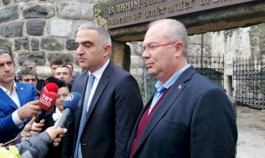 Ateş Bakan Ersoy'a Projelerini Anlattı