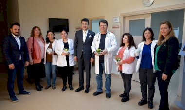 Mehmet Tosun Sağlık Çalışanlarının Tıp Bayramını Kutladı