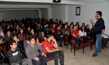 Öğrencilere Hayvan Hakları Eğitimi