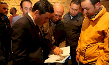 Başkan Aras Çarşı Esnafı İle Buluştu