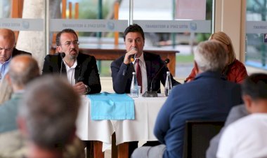 Başkan Aras, Bitez ve Ortakent Esnafıyla Buluştu