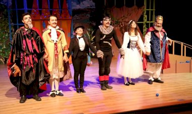 Çizmeli Kedi Sezon Finali Yapıyor