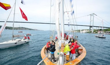 Sts Bodrum, 100. Yıl Atatürk Rallisi'nde
