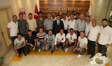 Tepsiyle Midye Satışı Yasak