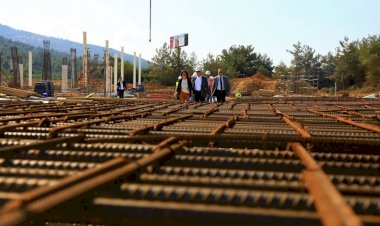 Başkan Gürün Otogarı İnceledi
