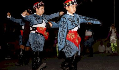 Davullu Zurnalı Şenlik