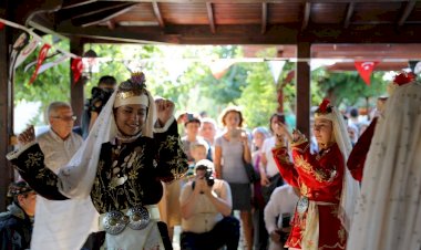 Kerimoğlu Eyüp Efe Evi Türkülerle Açıldı