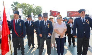Bodrum'da Gazilerden "Barış Pınarı Harekatı"Na Tam Destek