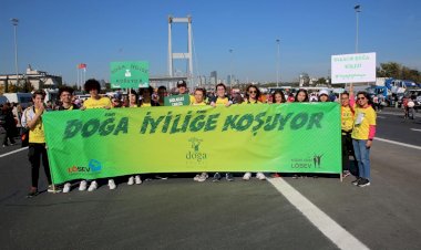 41. İstanbul Maratonu’nda Lösemili Çocuklar İçin Koştular