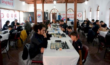 Menteşe’de Ata’ya Saygı Satranç Turnuvası