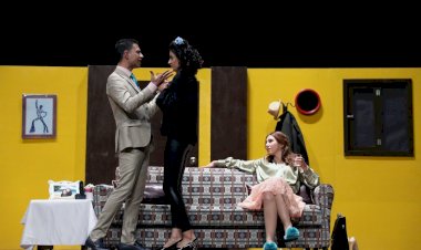 Komik Para Tiyatrosu Menteşe’yi Güldürdü