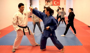 Menteşeli Kadınlara “Yakın Savunma” Eğitimi