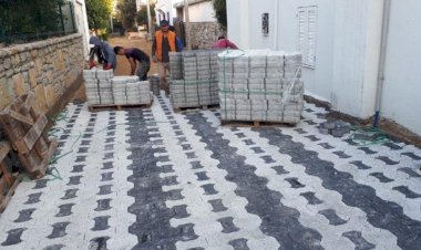 Sokak ve Caddelerde Bakım, Onarım ve İmalat Çalışmaları Aralıksız Devam Ediyor